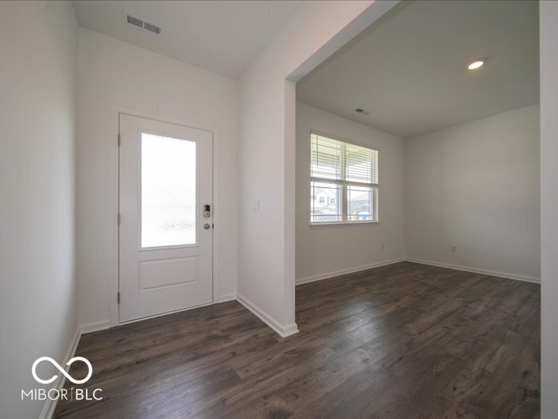 2290 Oakmont Drive