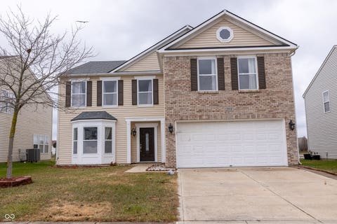 Photo of 2914 Branch Street, Whiteland, IN 46184 (MLS # 22117309)