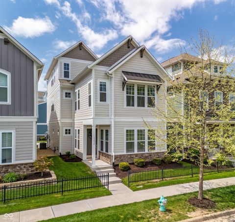 Photo of 13032 Minden Drive, Fishers, IN 46037 (MLS # 22096571)