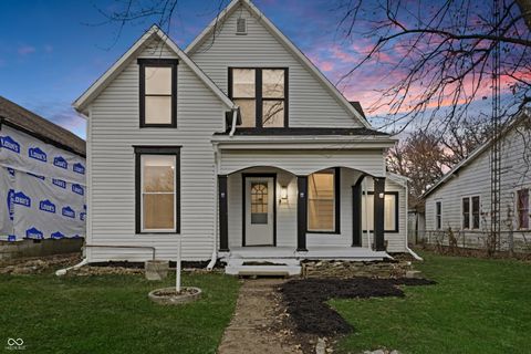 Photo of 800 S Macedonia Avenue, Muncie, IN 47302 (MLS # 22075391)