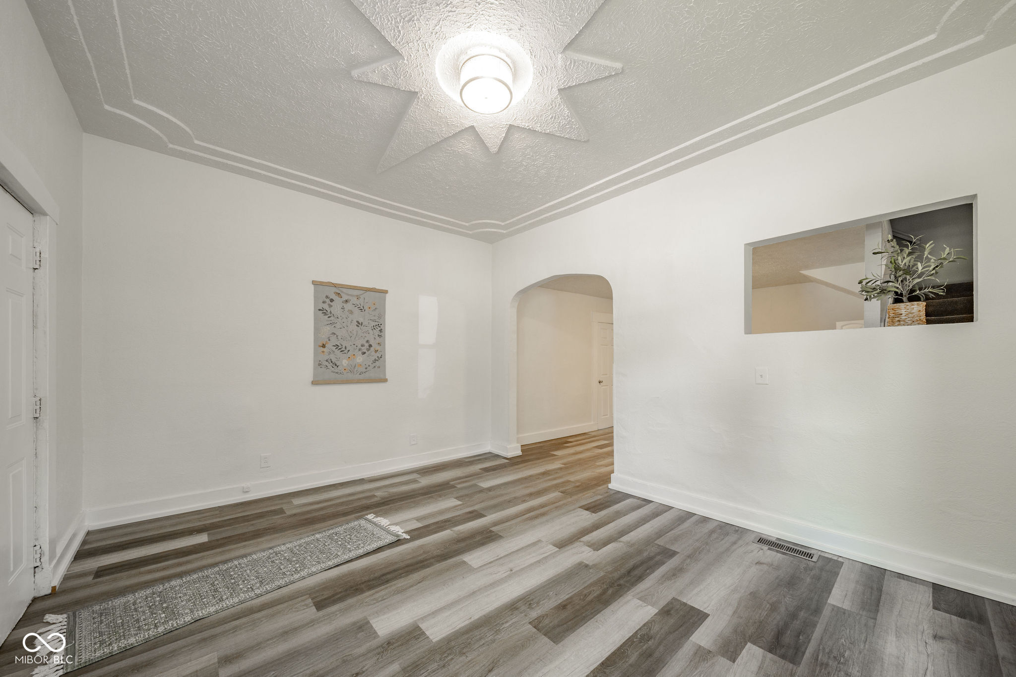 2234 Walnut Street