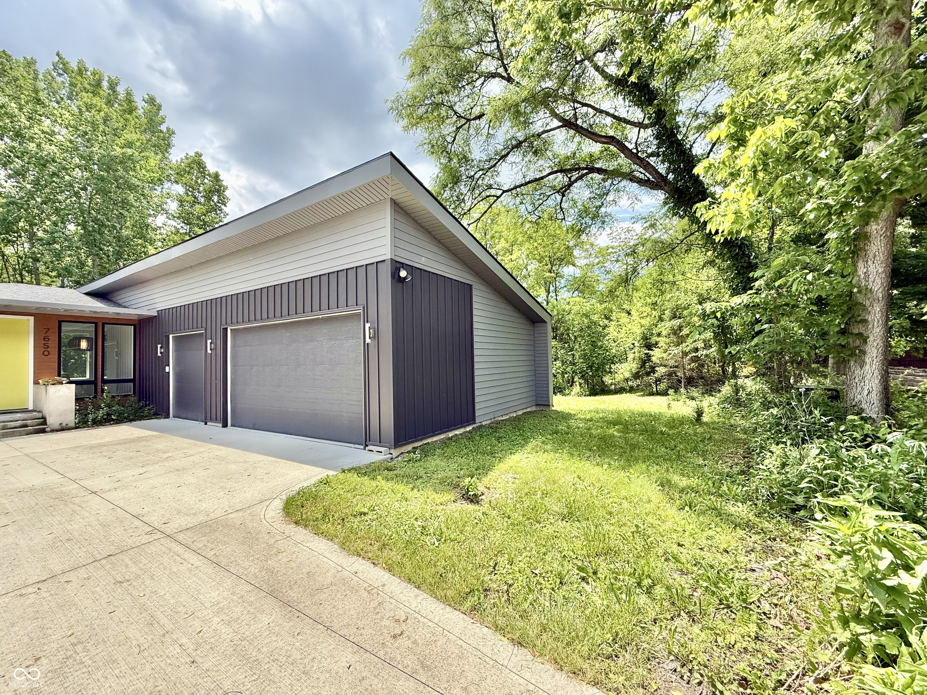 7650 Clarion Drive