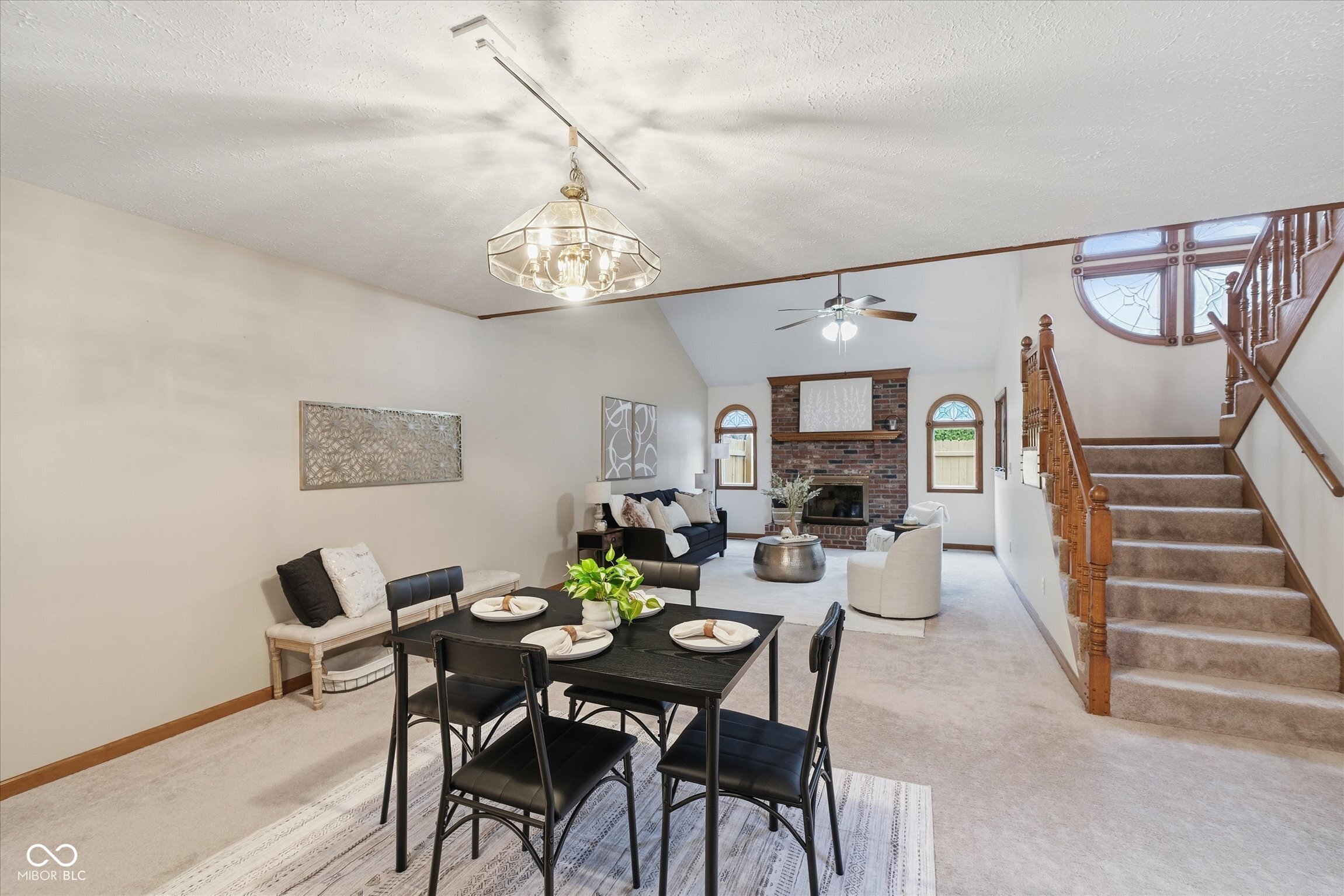 1918 E Summer Place E