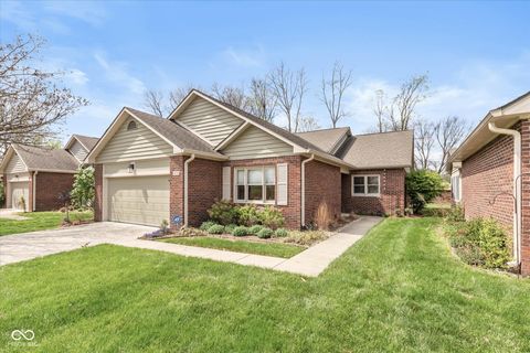 Photo of 6858 Steinmeier Lane, Indianapolis, IN 46220 (MLS # 22094491)
