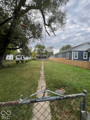 1431 W PRUITT ST, INDIANAPOLIS, IN 46208 - Image d8a2406e1cb86331ce8eafa383e8bb9e/791924575