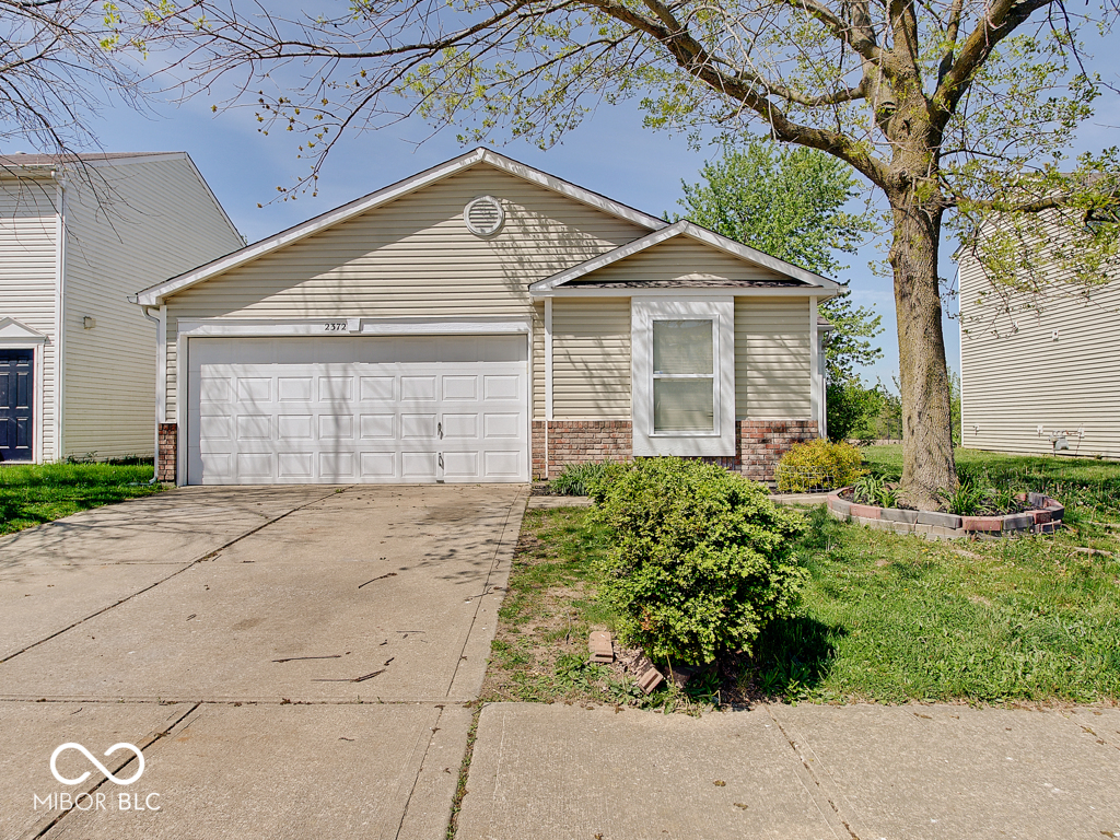 2372 Summerwood Lane