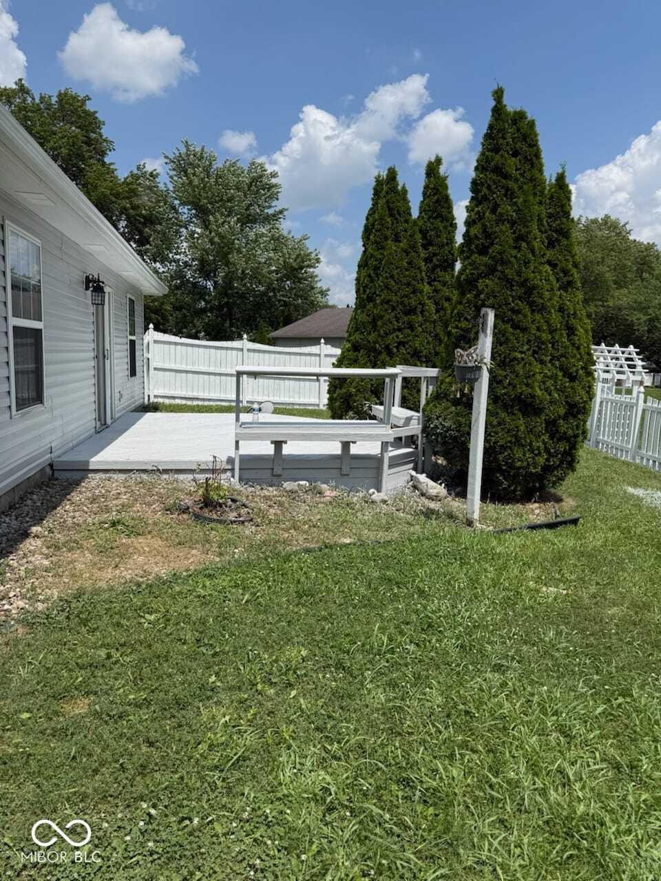 423 Winterhawk Drive