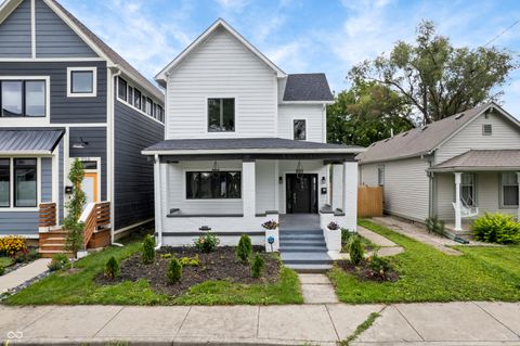 Photo of 962 Elm Street, Indianapolis, IN 46203 (MLS # 22083616)