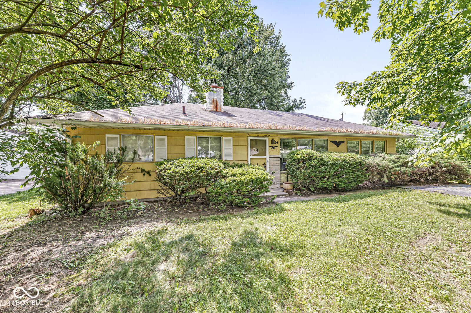 34 Crestwood Drive