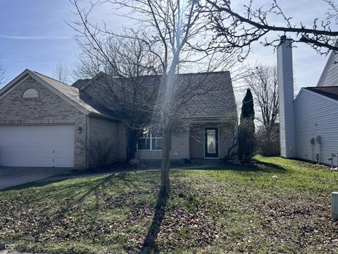 Photo of 18702 Planer Drive, Noblesville, IN 46062 (MLS # 22088337)