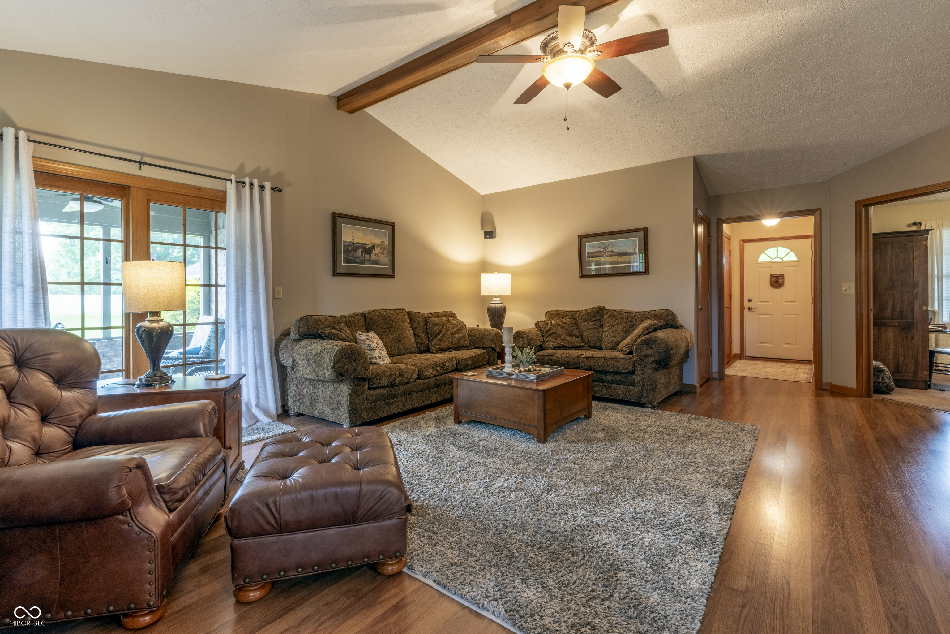421 Kingsway Court