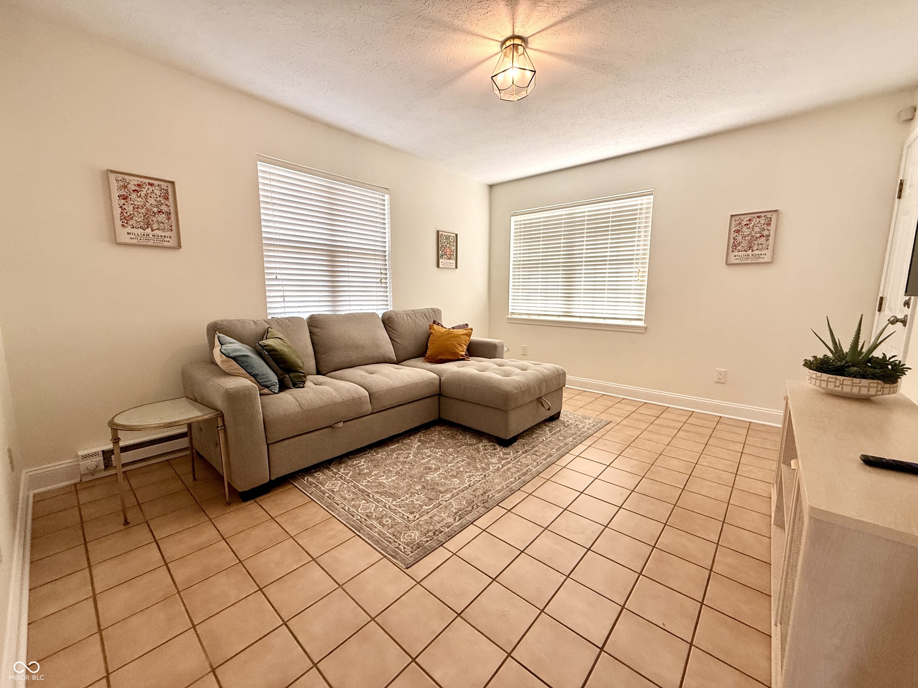 6873 Shore Island Drive