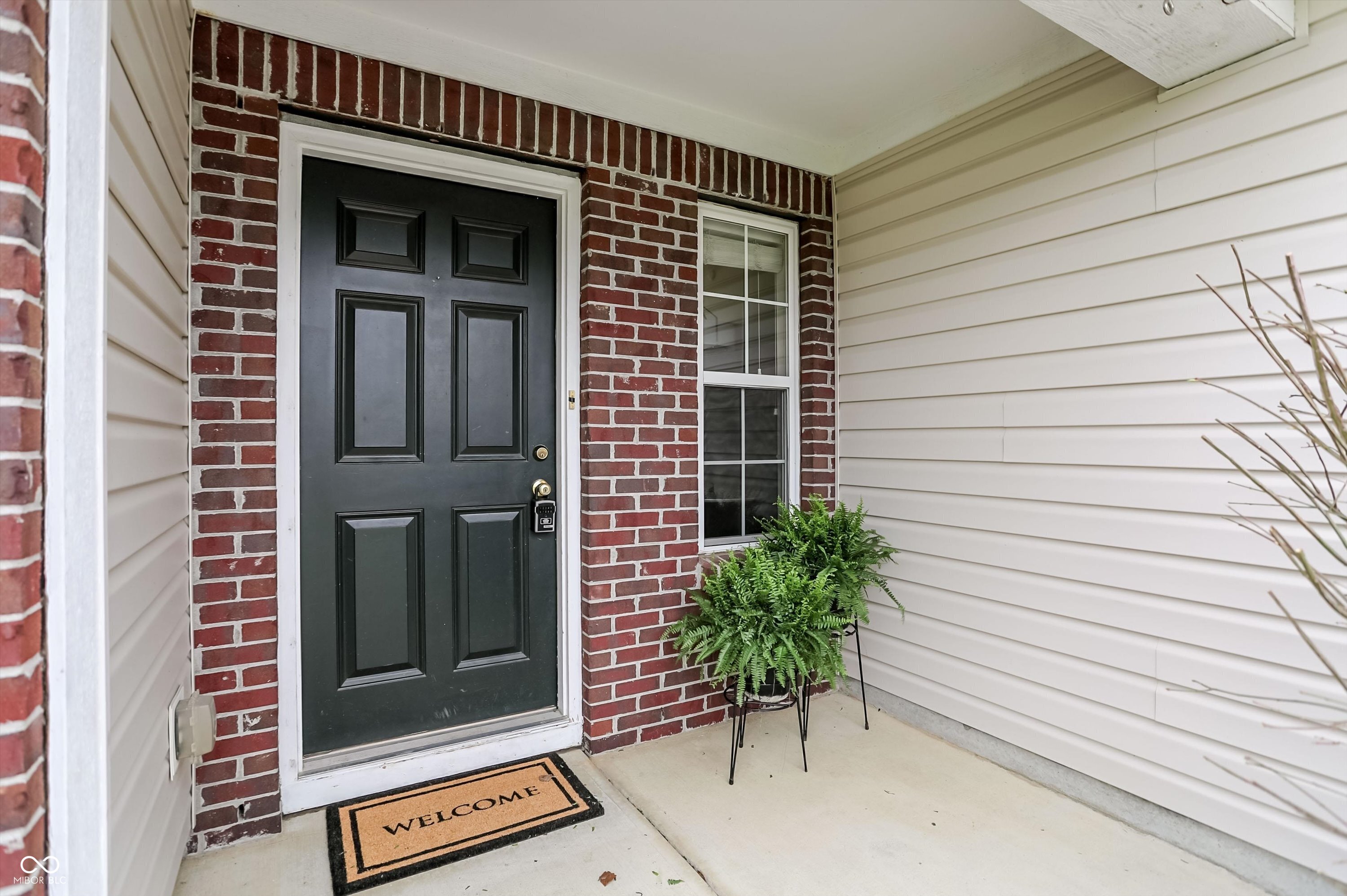 3689 Indigo Blue Boulevard