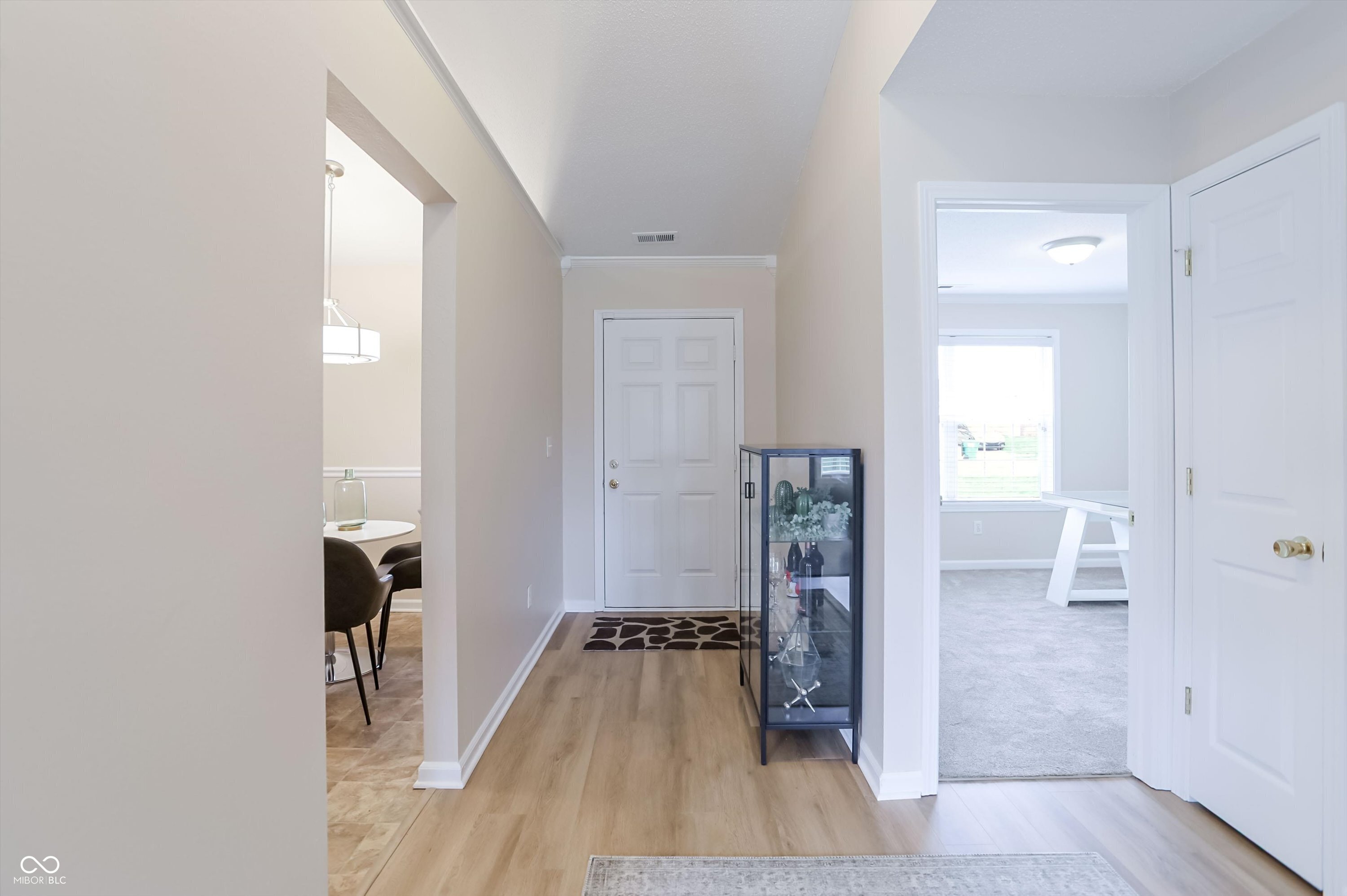 3689 Indigo Blue Boulevard