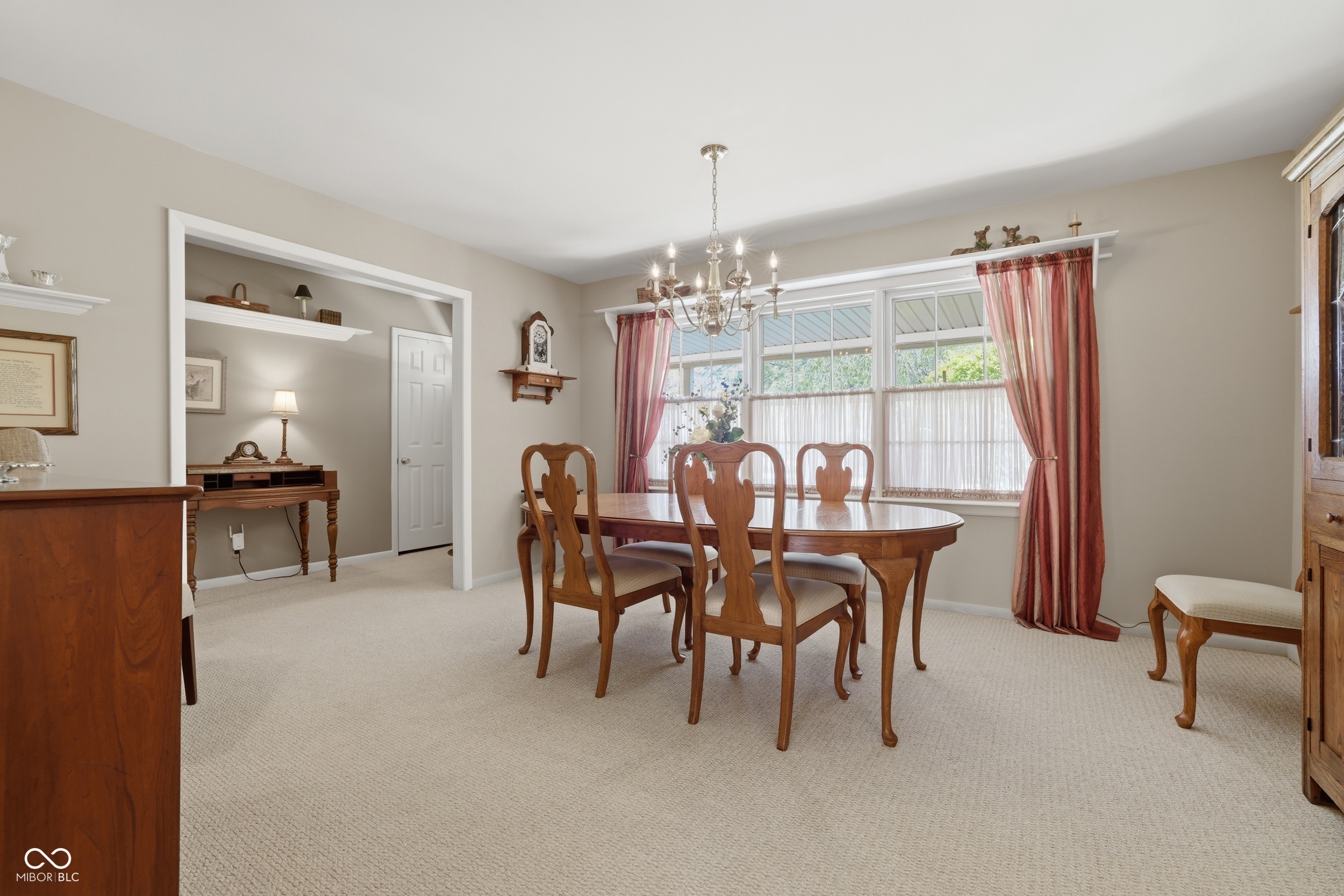 6014 Harsin Lane