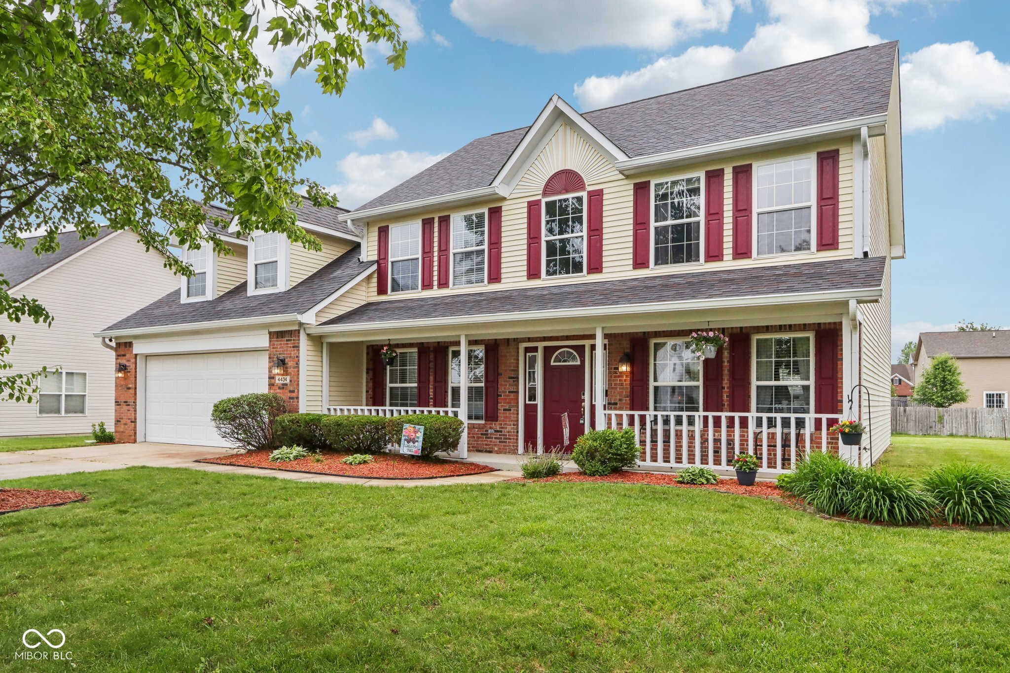 4434 W Windsong Court