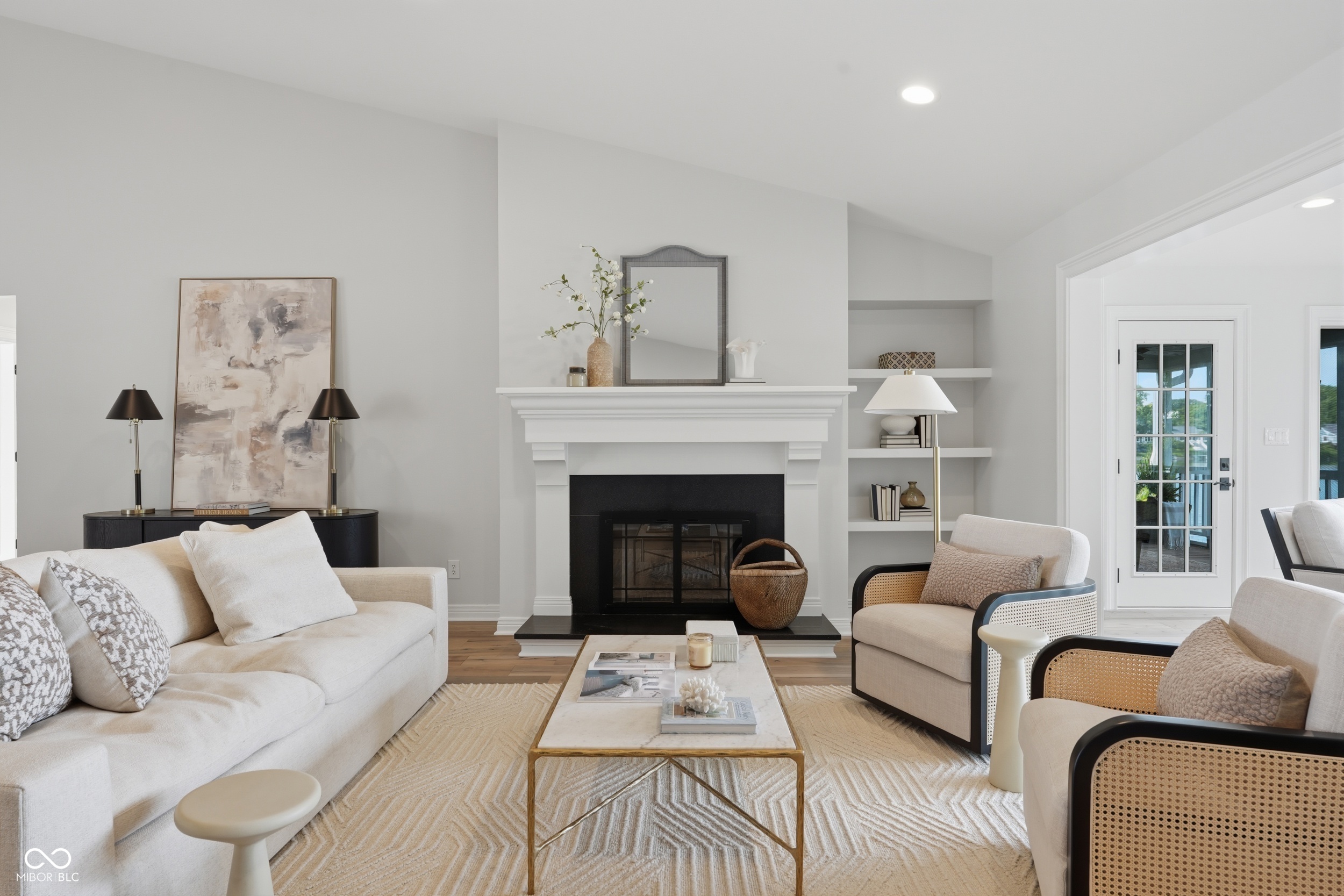 3777 Bay Road North Drive