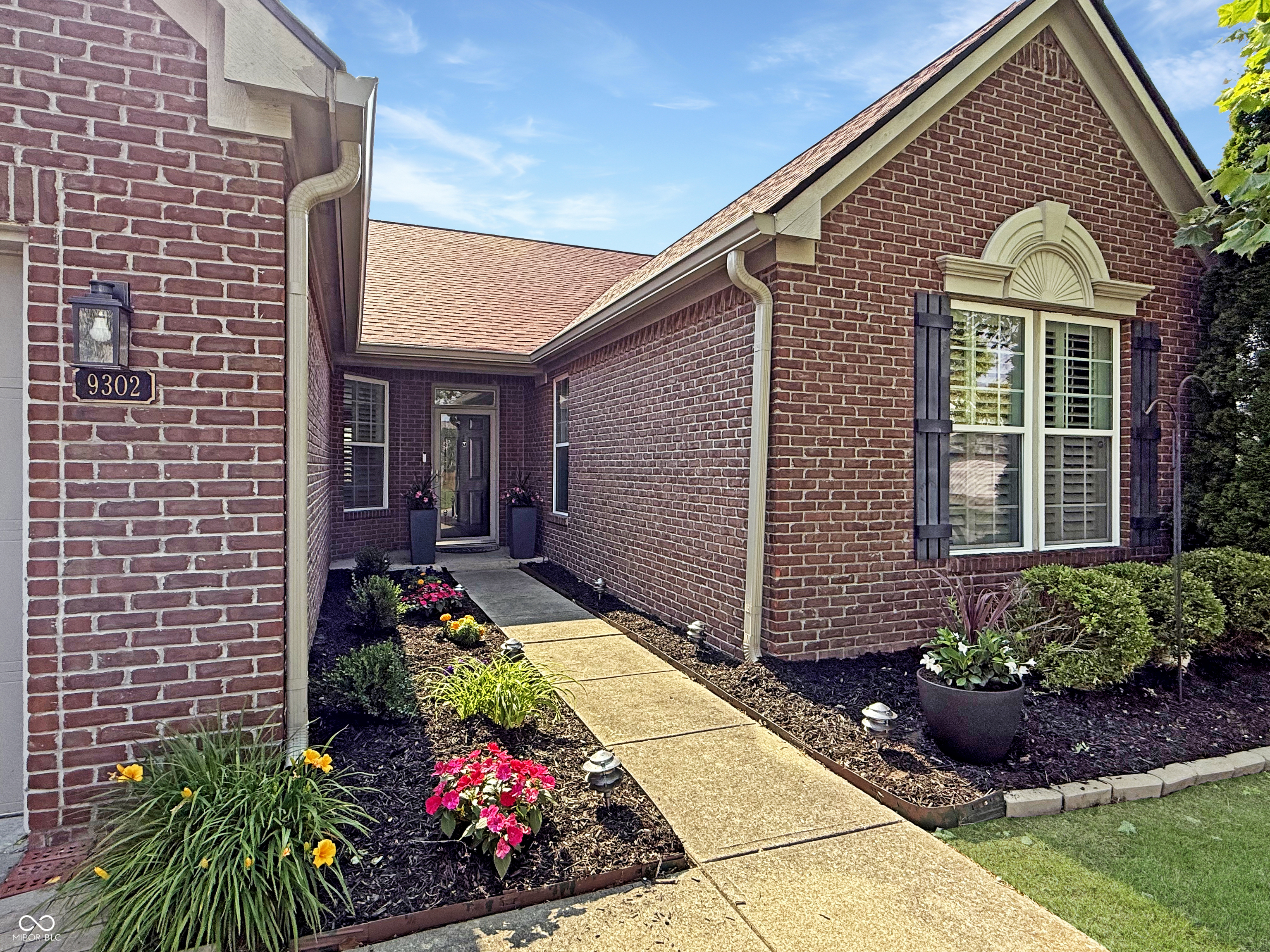 9302 N Bayland Drive