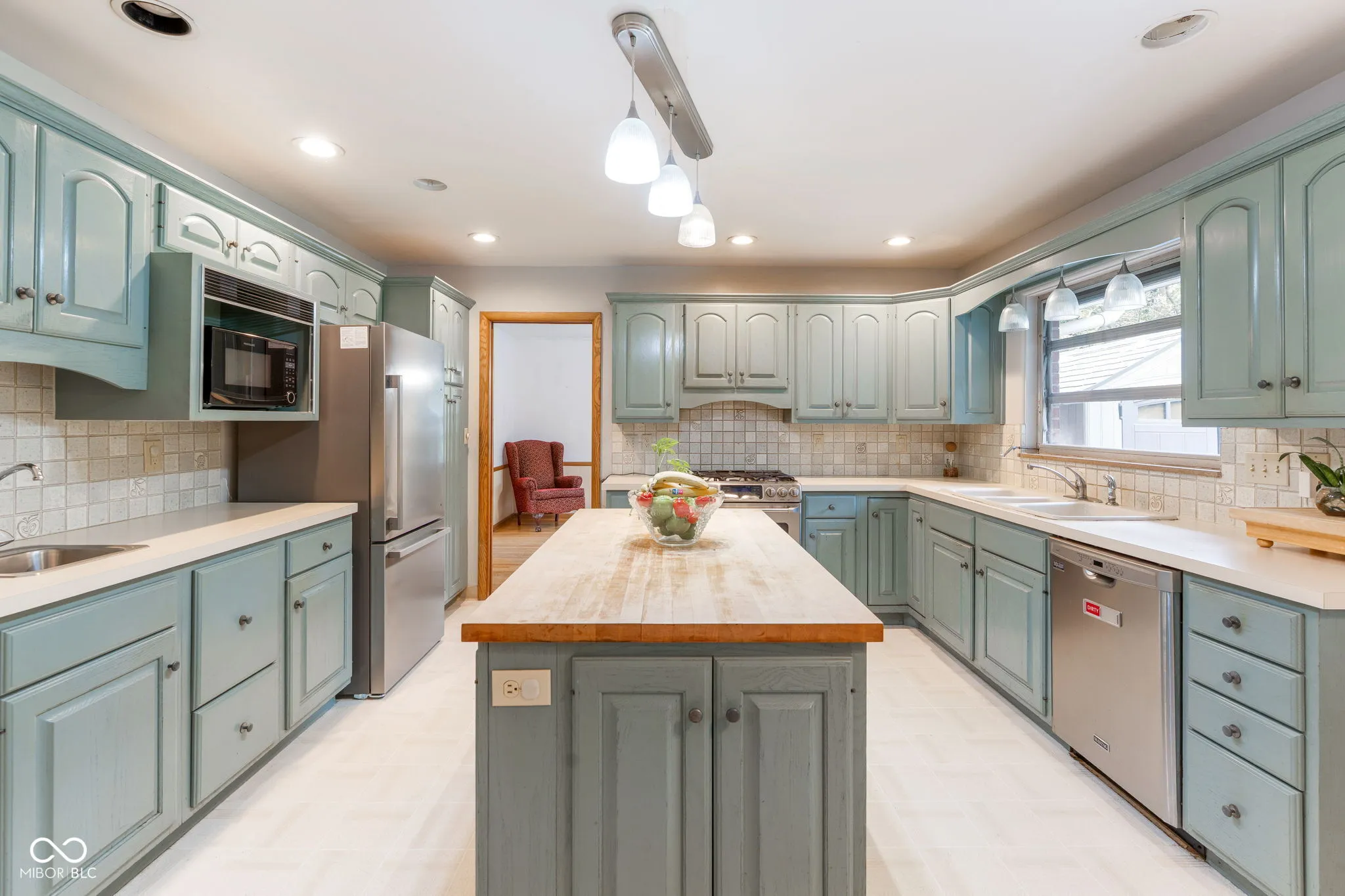 Indianapolis, Indiana 46220, United States, 4 Bedrooms Bedrooms, ,3 BathroomsBathrooms,Residential,Active,236335