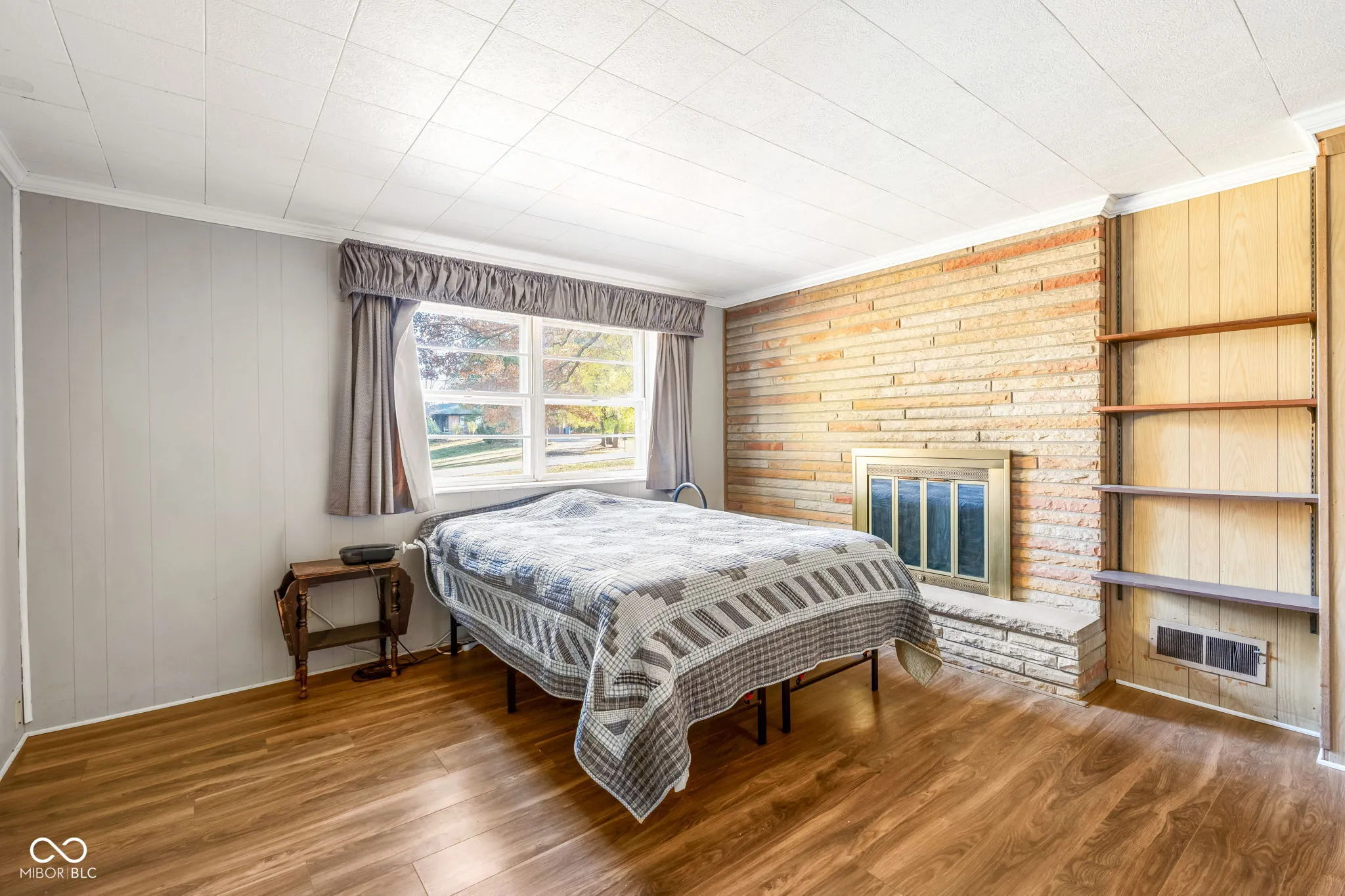 Indianapolis, Indiana 46220, United States, 4 Bedrooms Bedrooms, ,3 BathroomsBathrooms,Residential,Active,236335