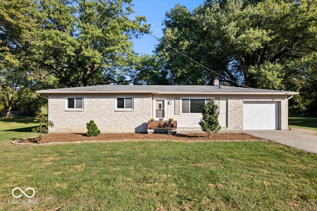 1348 W County Line Road