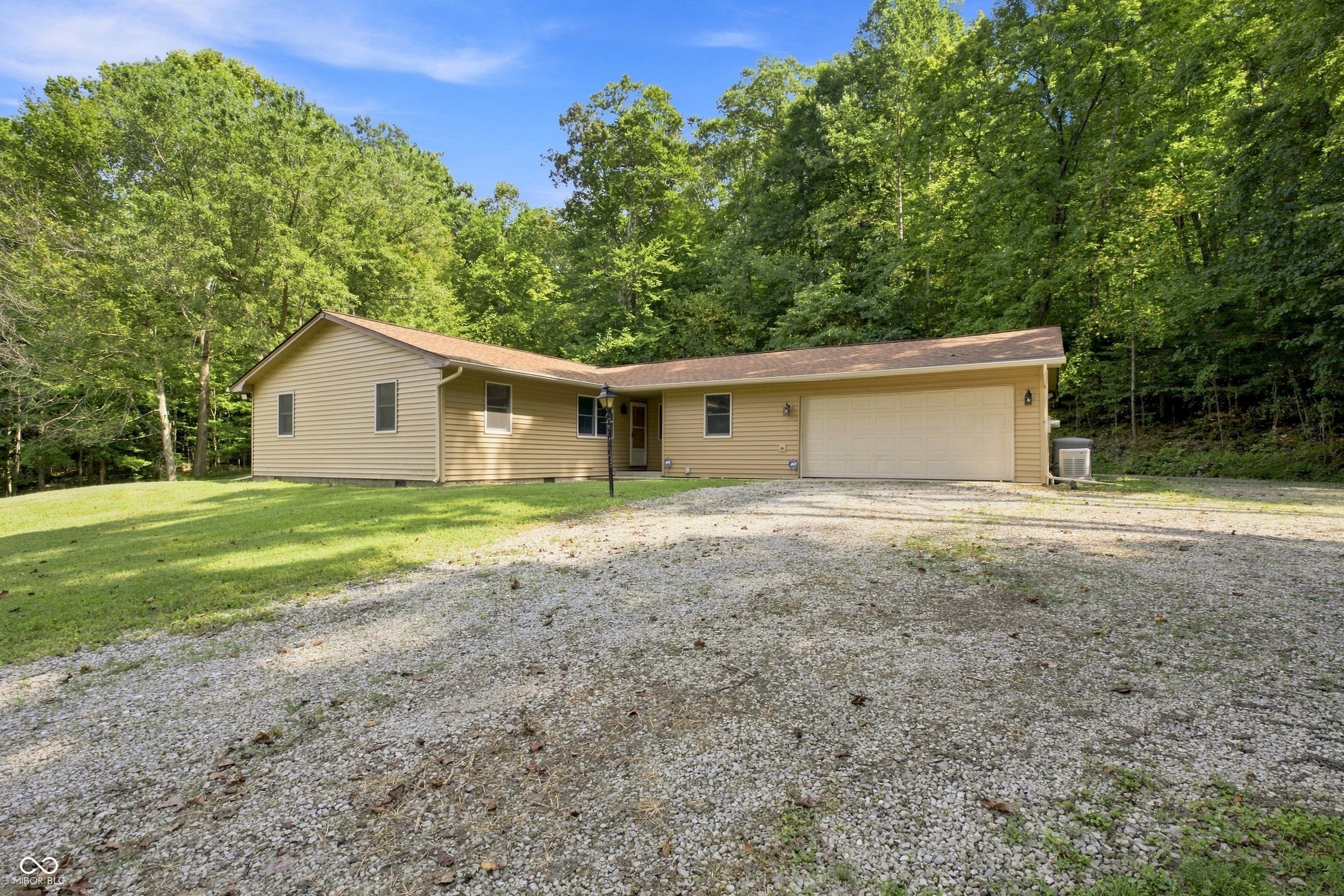 1545 S Wolfcreek Road