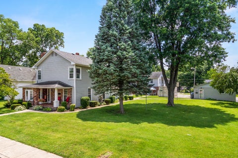 Photo of 1373 Central Avenue, Noblesville, IN 46060 (MLS # 22106607)