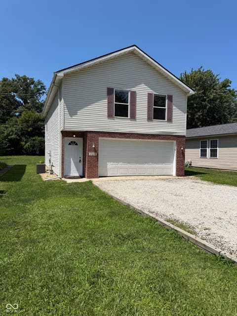 Photo of 2413 N Buckles Street, Muncie, IN 47303 (MLS # 22118431)