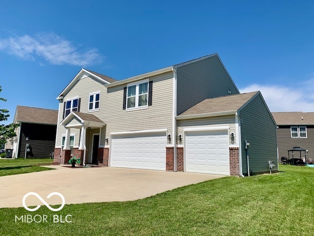 2066 Amur Court
