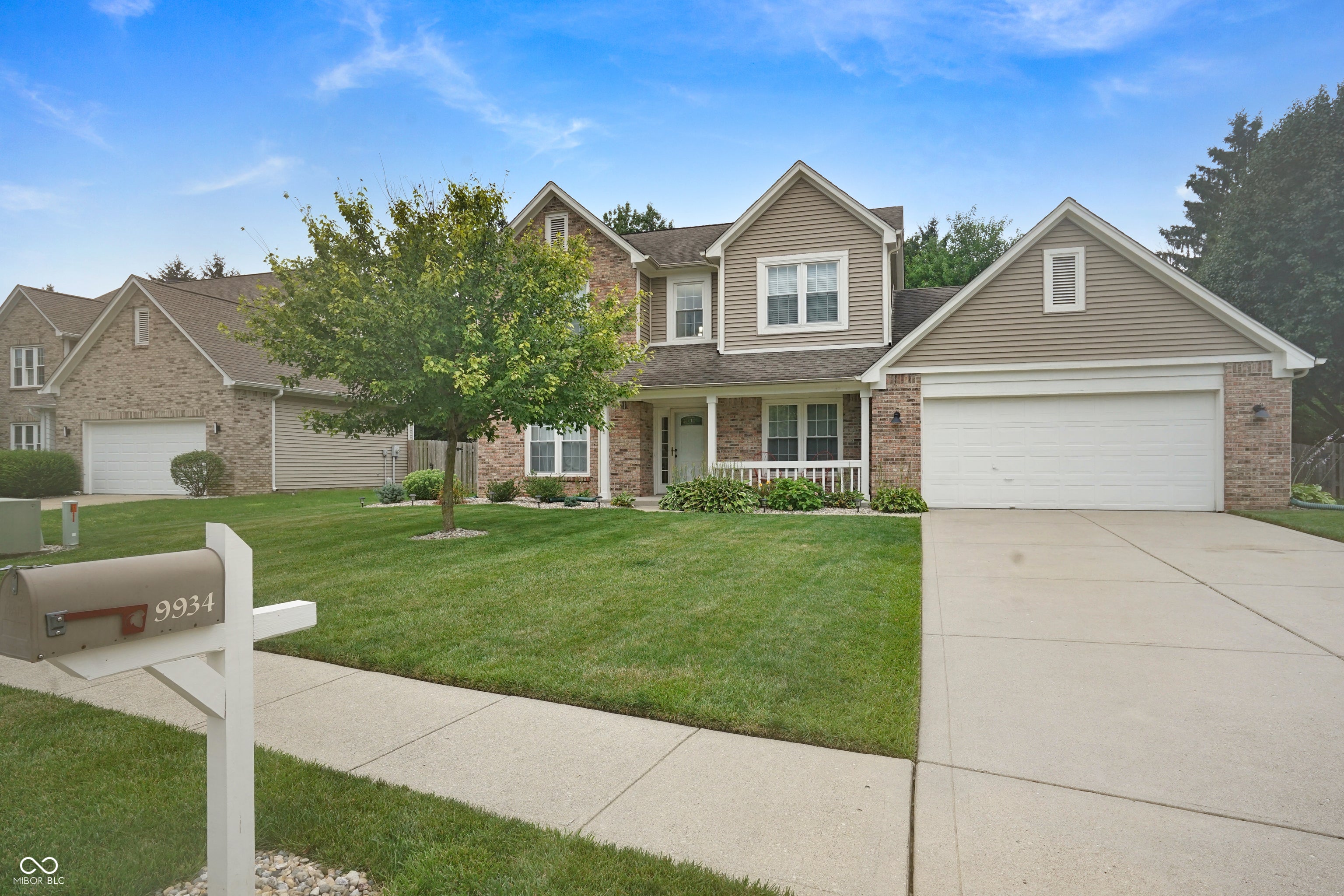 9934 Tudor Court