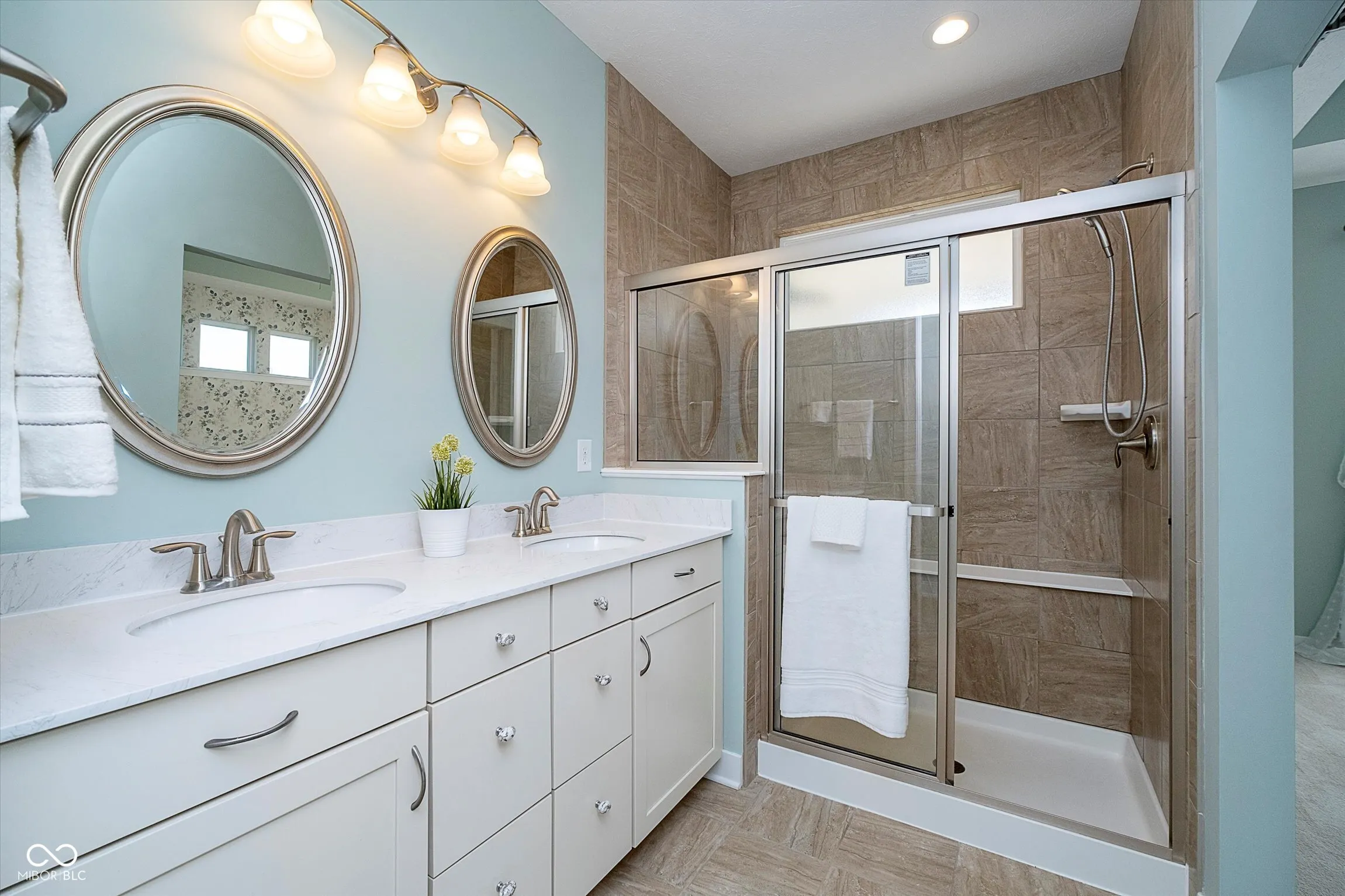 Westfield, Indiana 46074, United States, 2 Bedrooms Bedrooms, ,2 BathroomsBathrooms,Residential,Active,97797