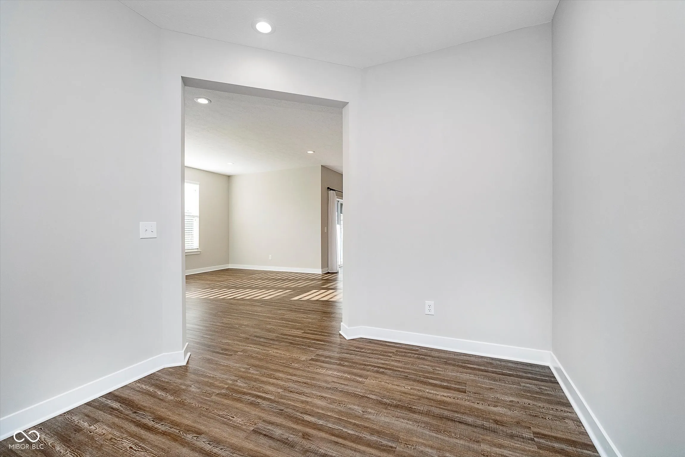 Westfield, Indiana 46074, United States, 2 Bedrooms Bedrooms, ,2 BathroomsBathrooms,Residential,Active,97797