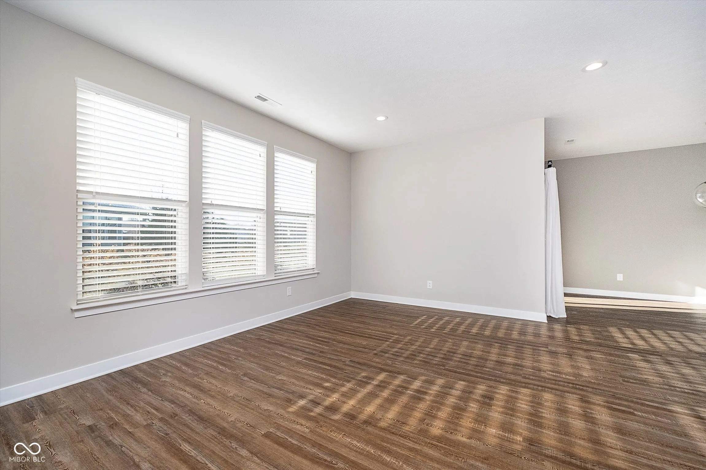 Westfield, Indiana 46074, United States, 2 Bedrooms Bedrooms, ,2 BathroomsBathrooms,Residential,Active,97797