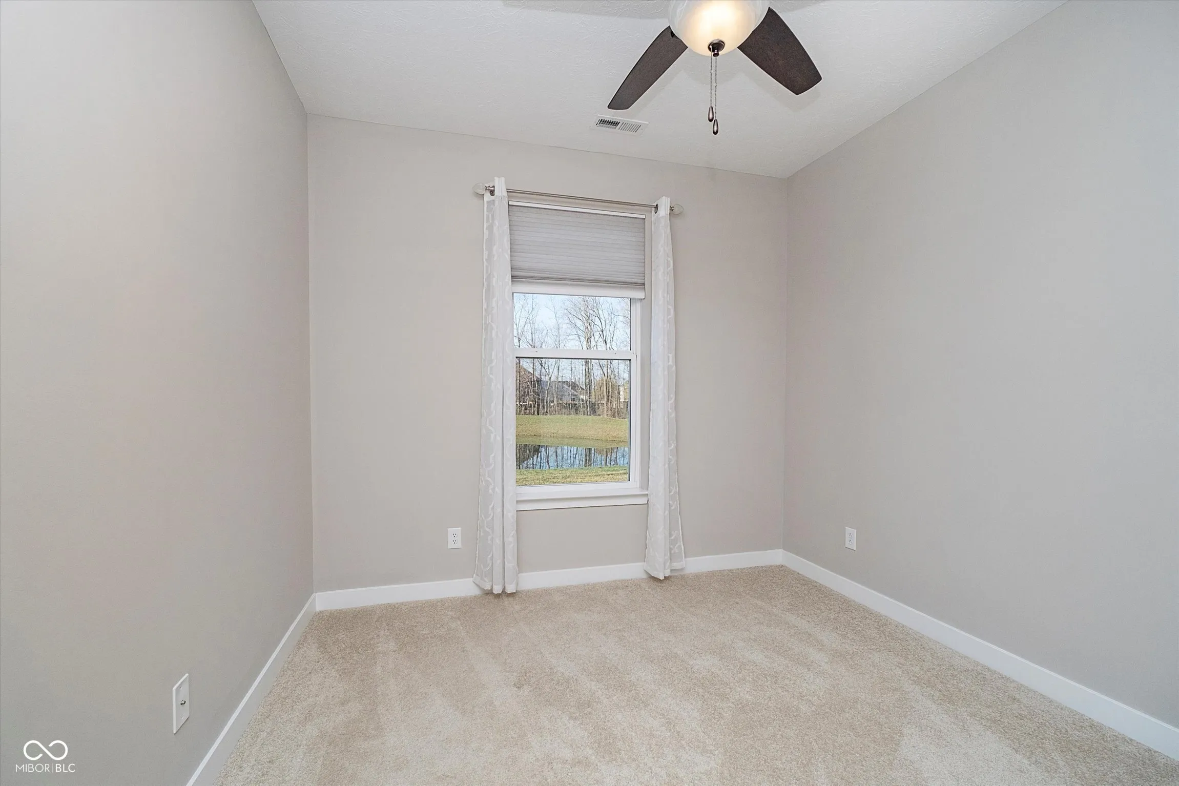 Westfield, Indiana 46074, United States, 2 Bedrooms Bedrooms, ,2 BathroomsBathrooms,Residential,Active,97797