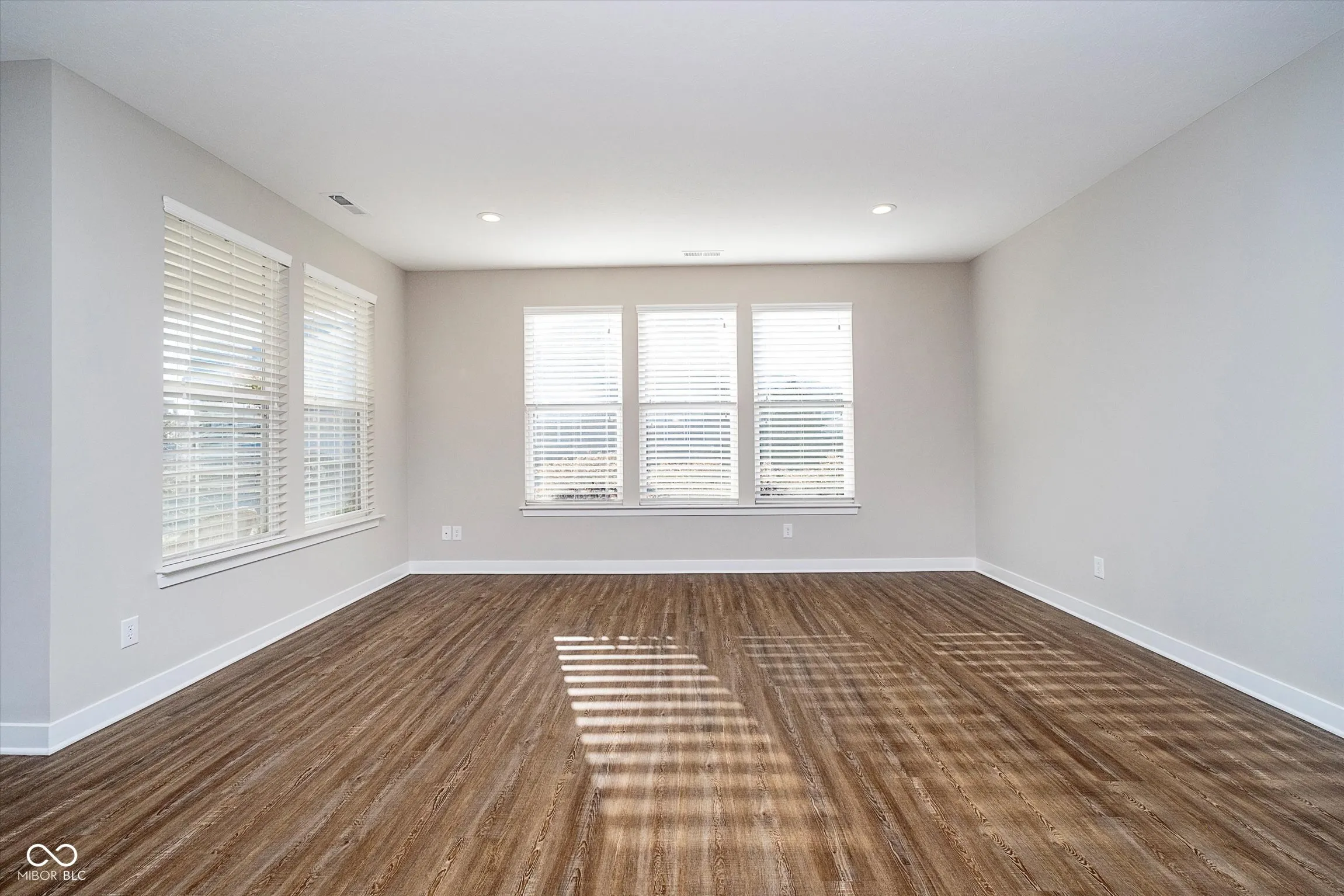 Westfield, Indiana 46074, United States, 2 Bedrooms Bedrooms, ,2 BathroomsBathrooms,Residential,Active,97797