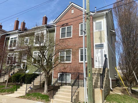 Photo of 632 E 11th Street, Indianapolis, IN 46202 (MLS # 22039488)