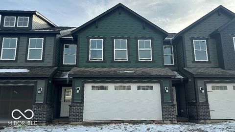 Photo of 15147 Farrington Way, Fishers, IN 46037 (MLS # 22074040)