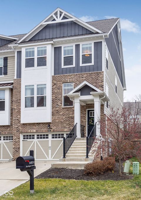 Photo of 16031 Barringer Court, Westfield, IN 46074 (MLS # 22087191)