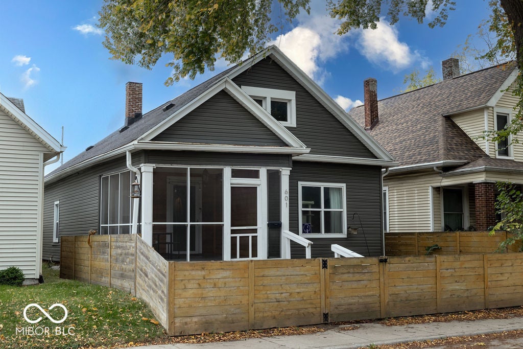 601 Cottage Avenue
