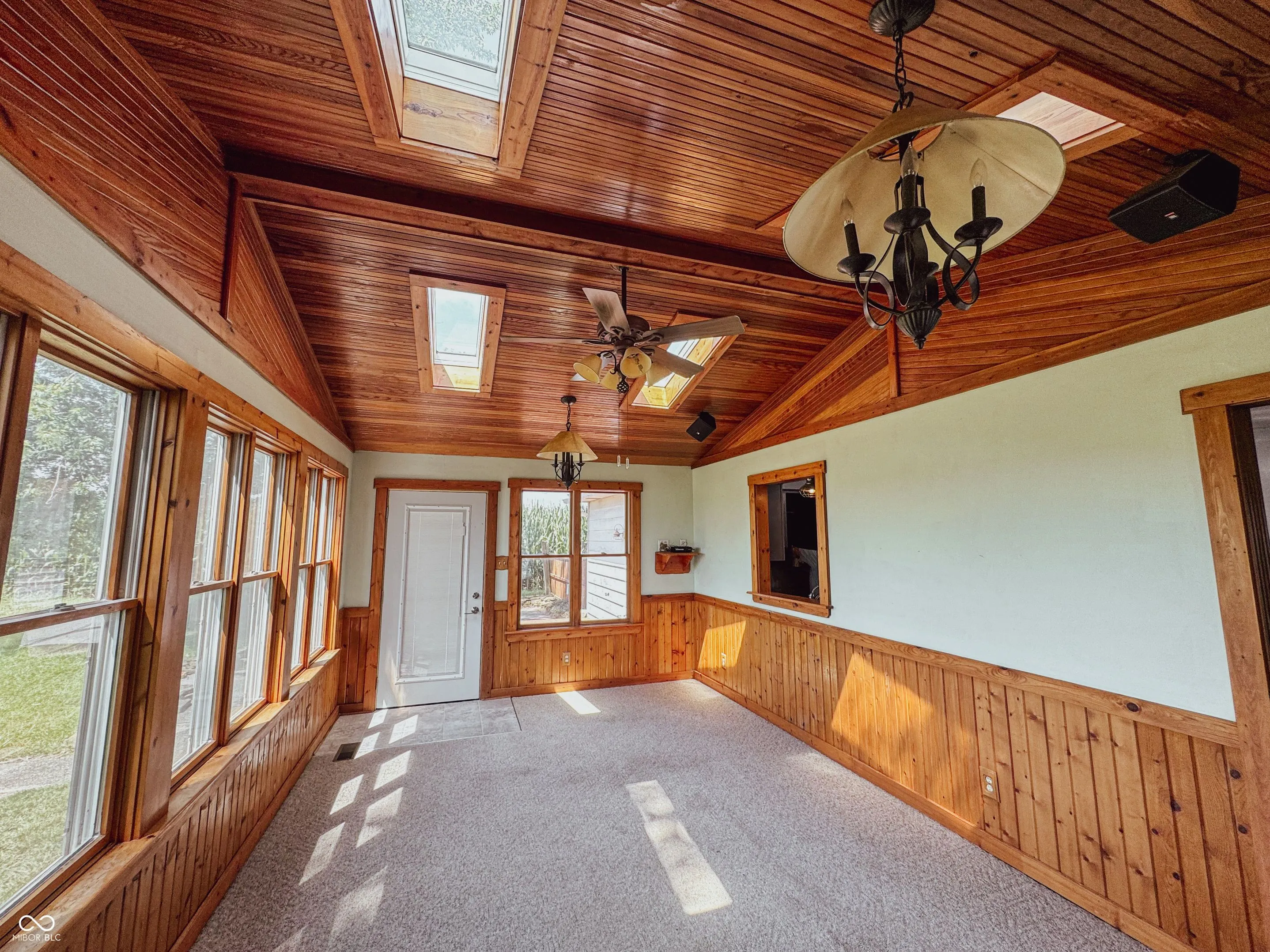 Lebanon, Indiana 46052, United States, 3 Bedrooms Bedrooms, ,2 BathroomsBathrooms,Residential,Active,185409