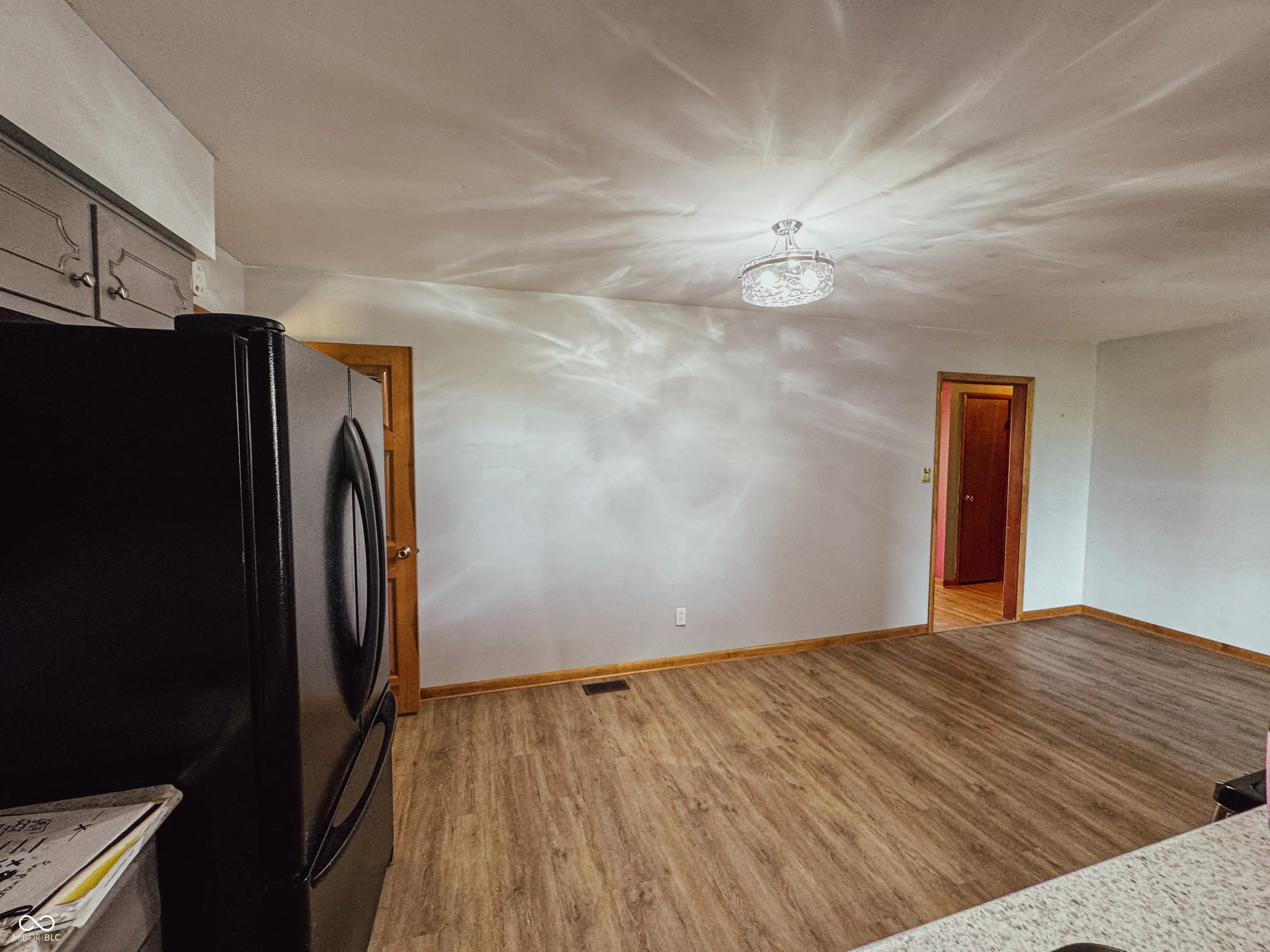 Lebanon, Indiana 46052, United States, 3 Bedrooms Bedrooms, ,2 BathroomsBathrooms,Residential,Active,185409