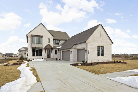 Photo of 16927 Tractive Drive, Westfield, IN 46074 (MLS # 22074837)