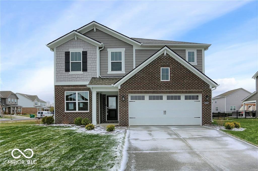 Photo 1 of 36 — 16161 Lavina Ln, Fishers, IN 46040