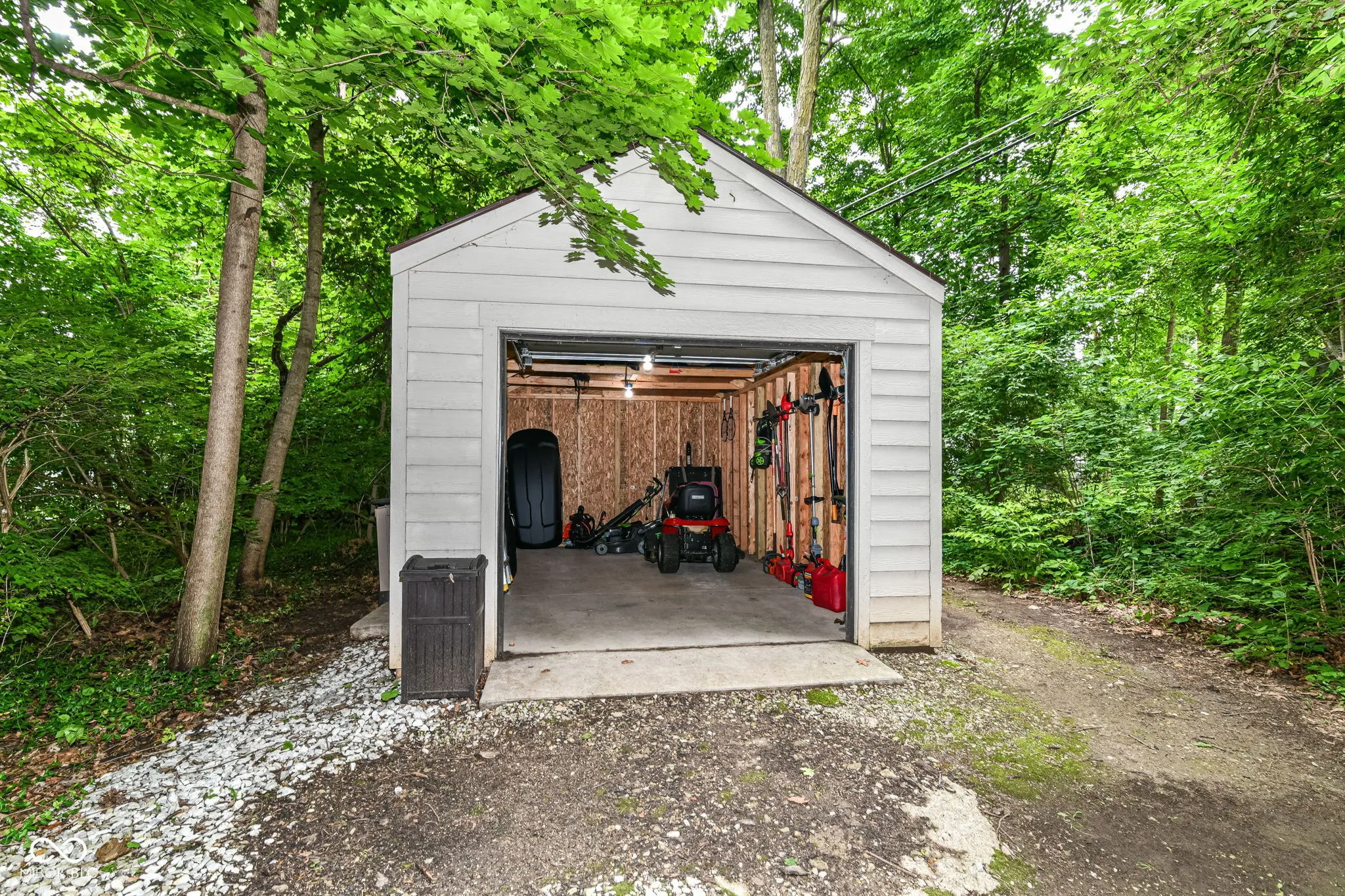 Indianapolis, Indiana 46226, United States, 5 Bedrooms Bedrooms, ,4 BathroomsBathrooms,Residential,Active,147287