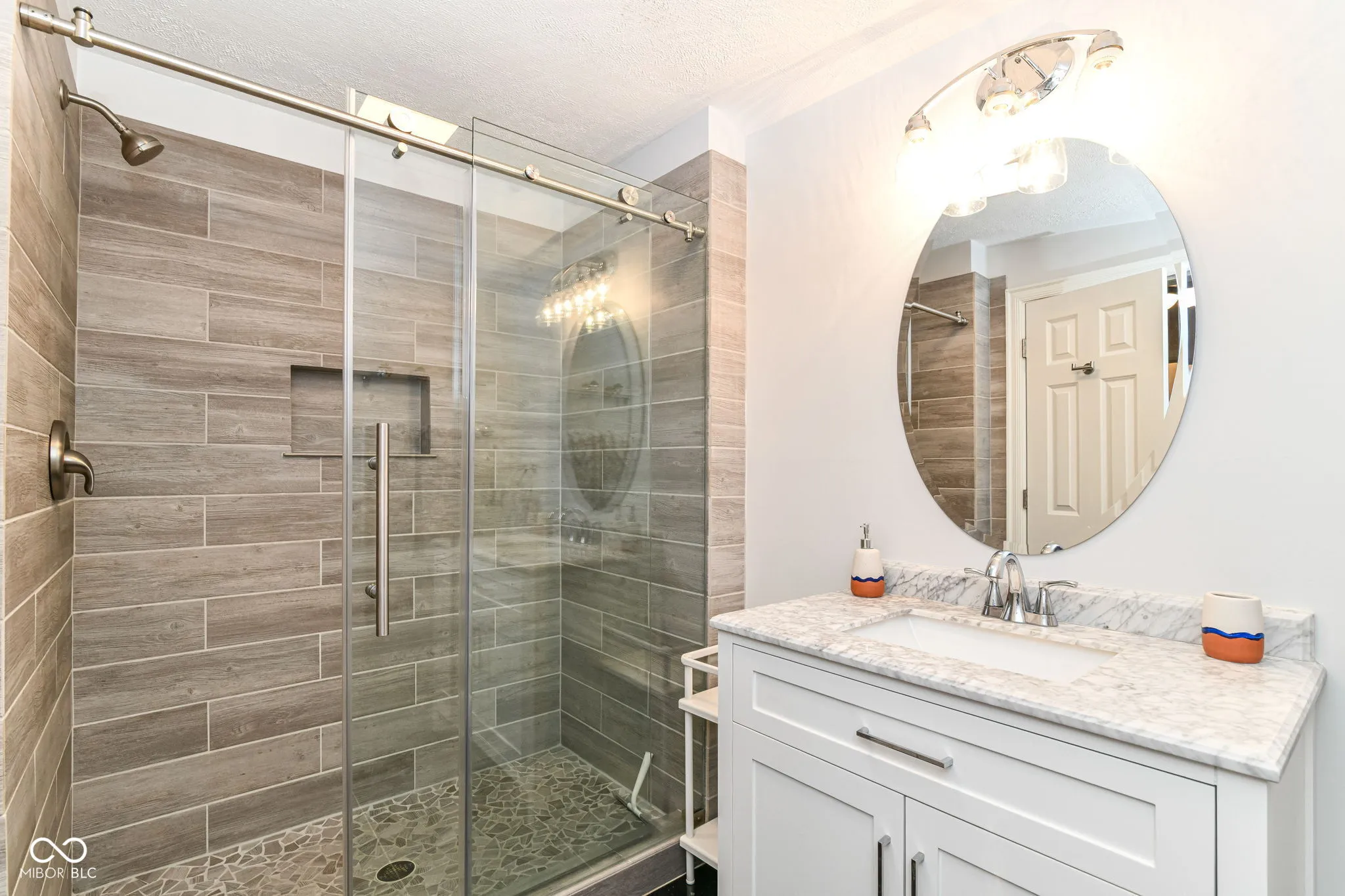 Indianapolis, Indiana 46226, United States, 5 Bedrooms Bedrooms, ,4 BathroomsBathrooms,Residential,Active,147287