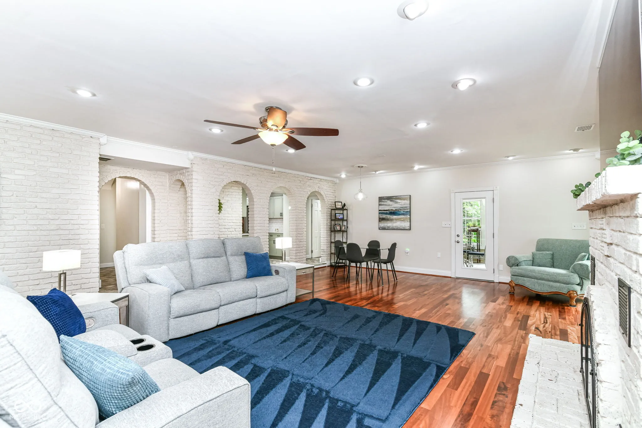 Indianapolis, Indiana 46226, United States, 5 Bedrooms Bedrooms, ,4 BathroomsBathrooms,Residential,Active,147287