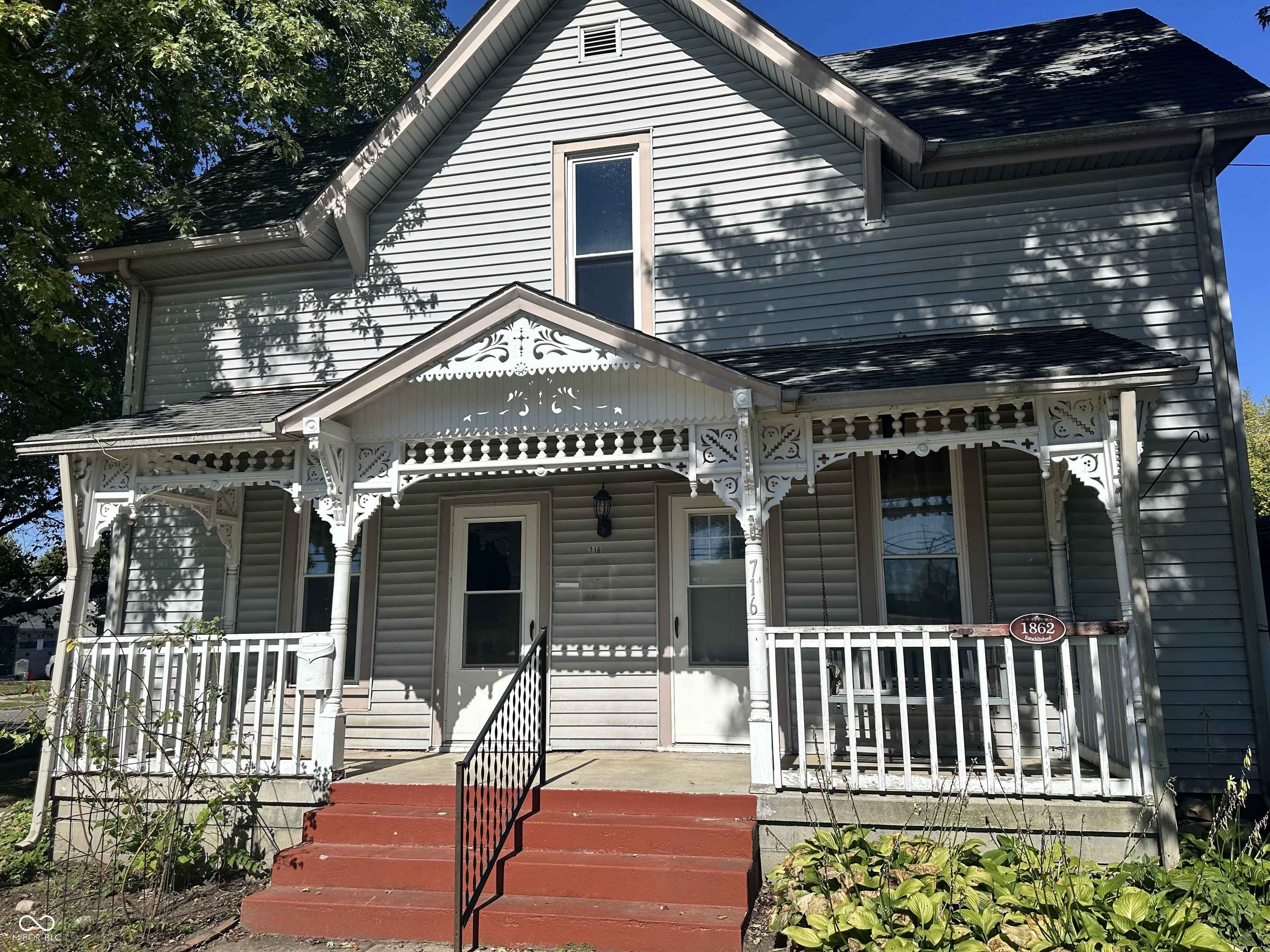 714 W Washington Street