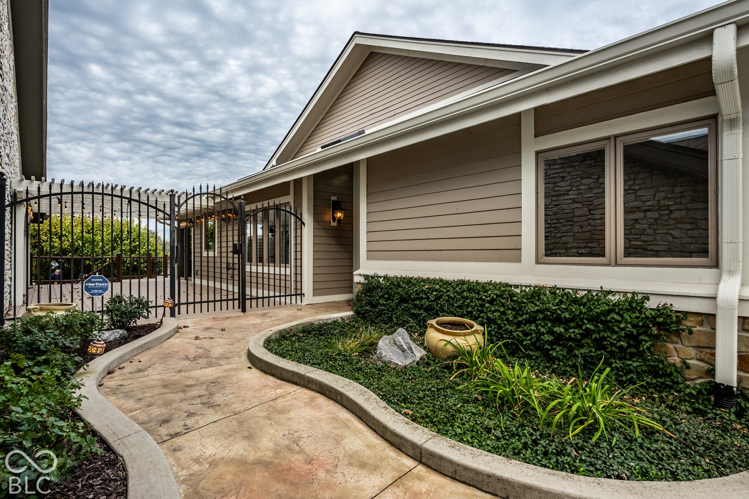 8212 Dean Road