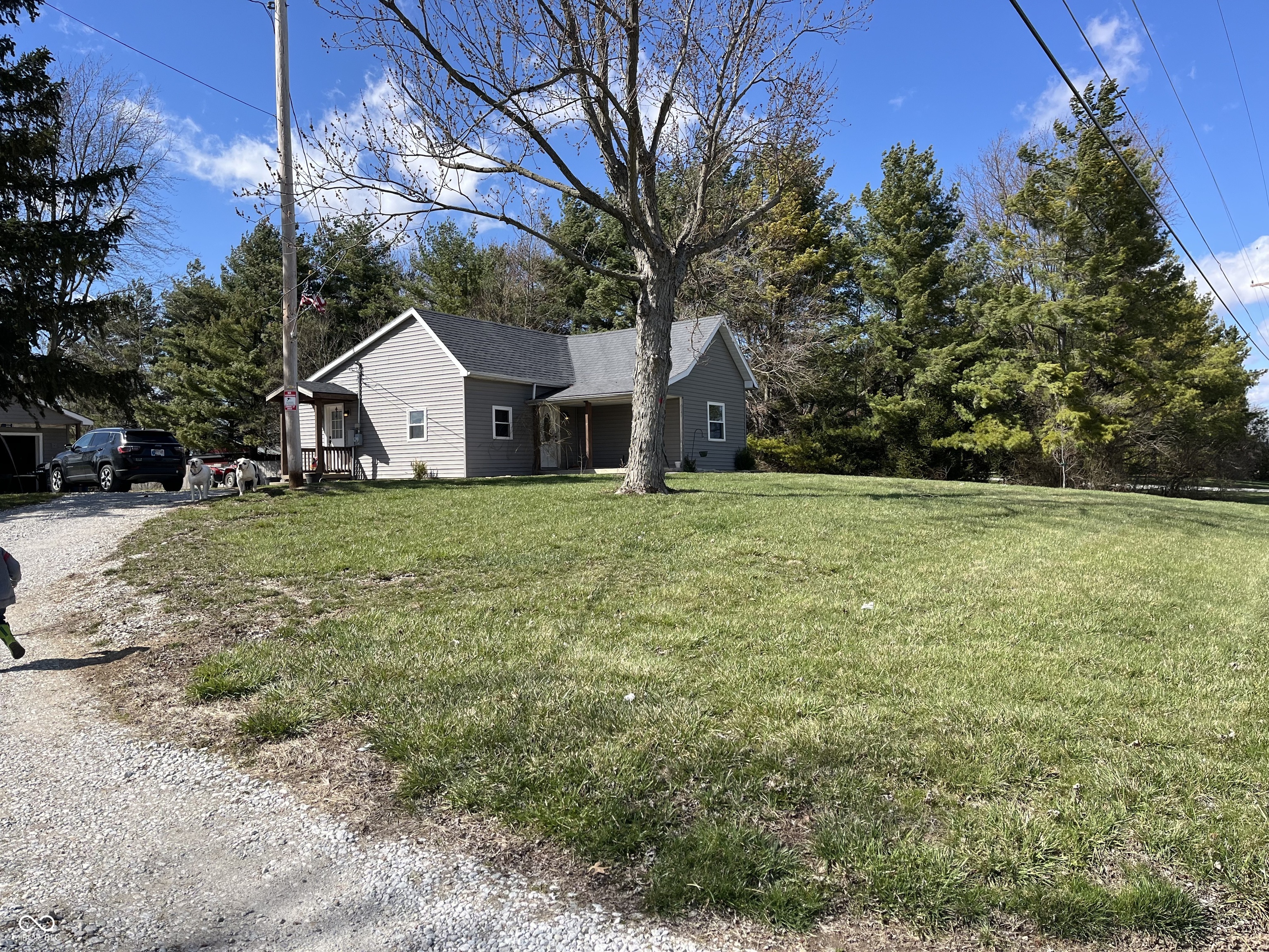 Listing image 1