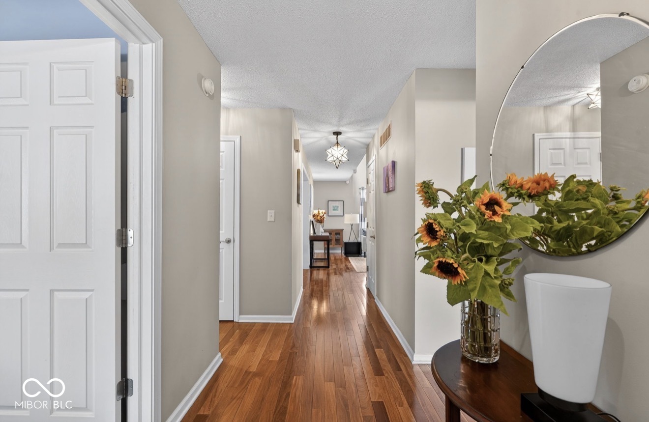 1026 Selkirk Lane